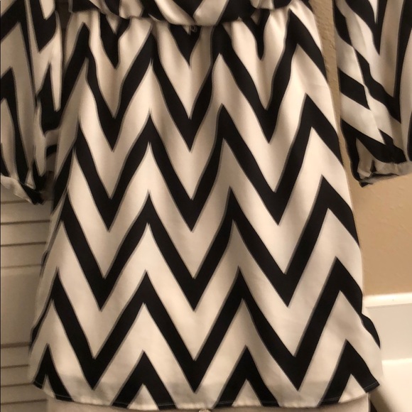 Black and White Dress - Picture 4 of 7